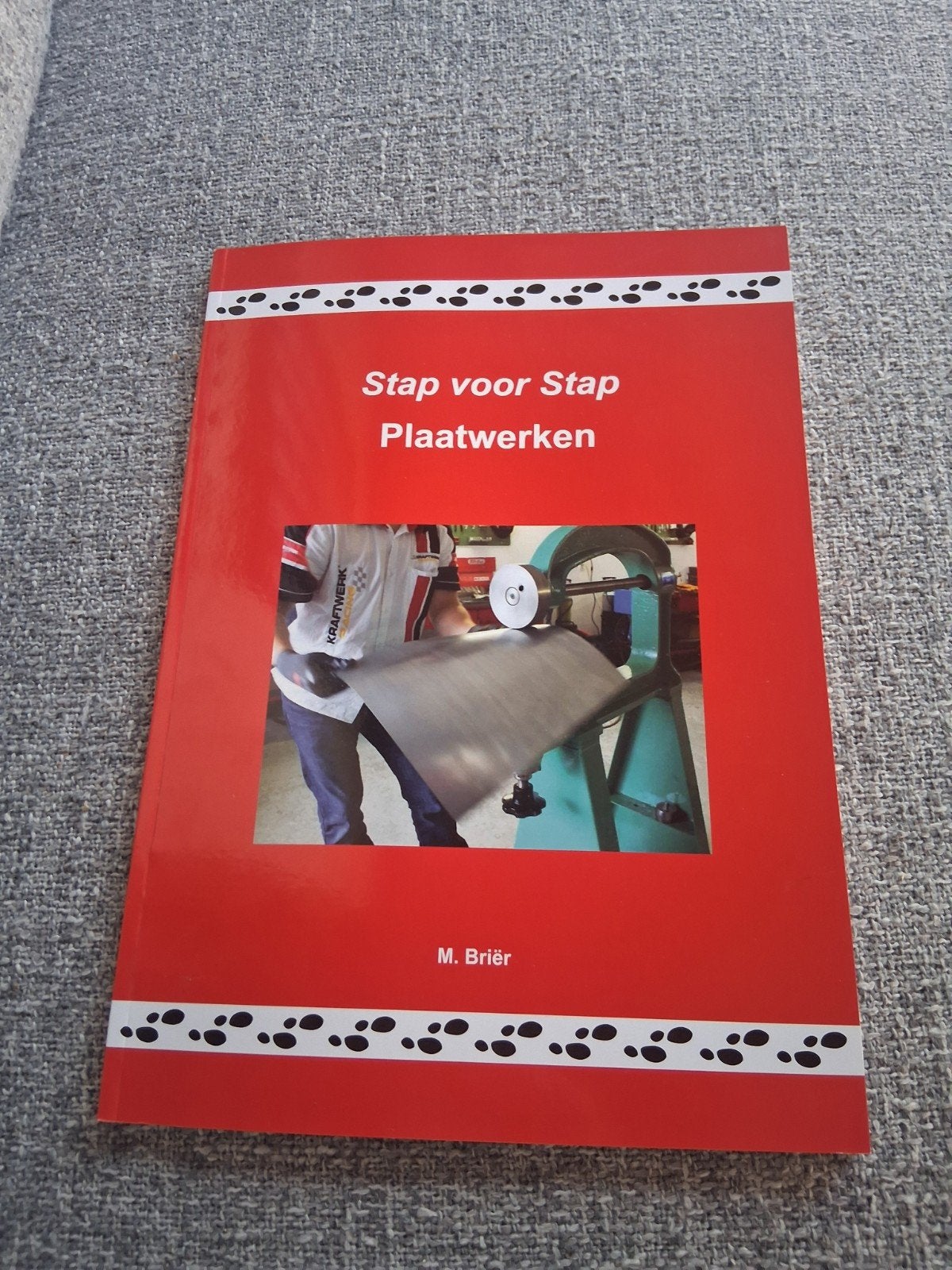 M. Briër - Stap voor stap plaatwerken, Ophalen of Verzenden, Tekenen en Schilderen, M. Briër