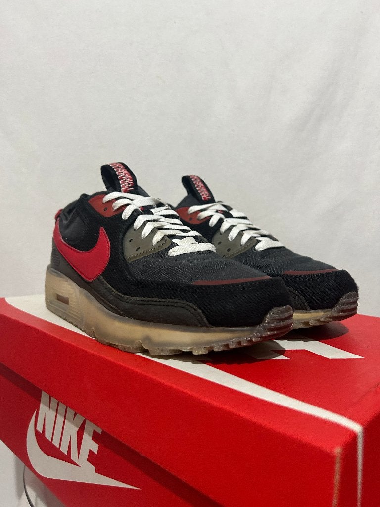ALS NIEUW! Maat 41 - Nike Air Max Terrascape 90 Uni Red, Overige kleuren, Verzenden, Nike, Nike