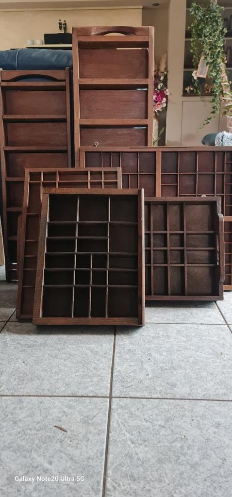 Vintage houten sorteerbakken en kruidenrekjes 6 stuks, Ophalen