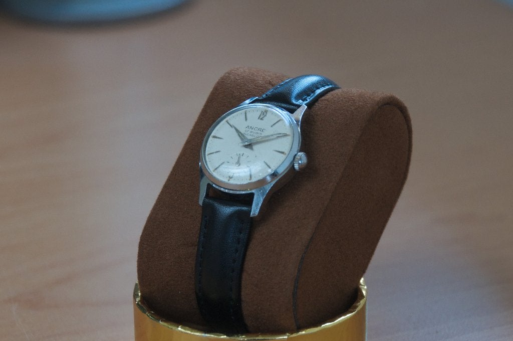 Vintage horloge in nette staat (vrouwenformaat), Sieraden, Tassen en Uiterlijk, Horloges | Antiek, Overige merken, Staal, Met bandje