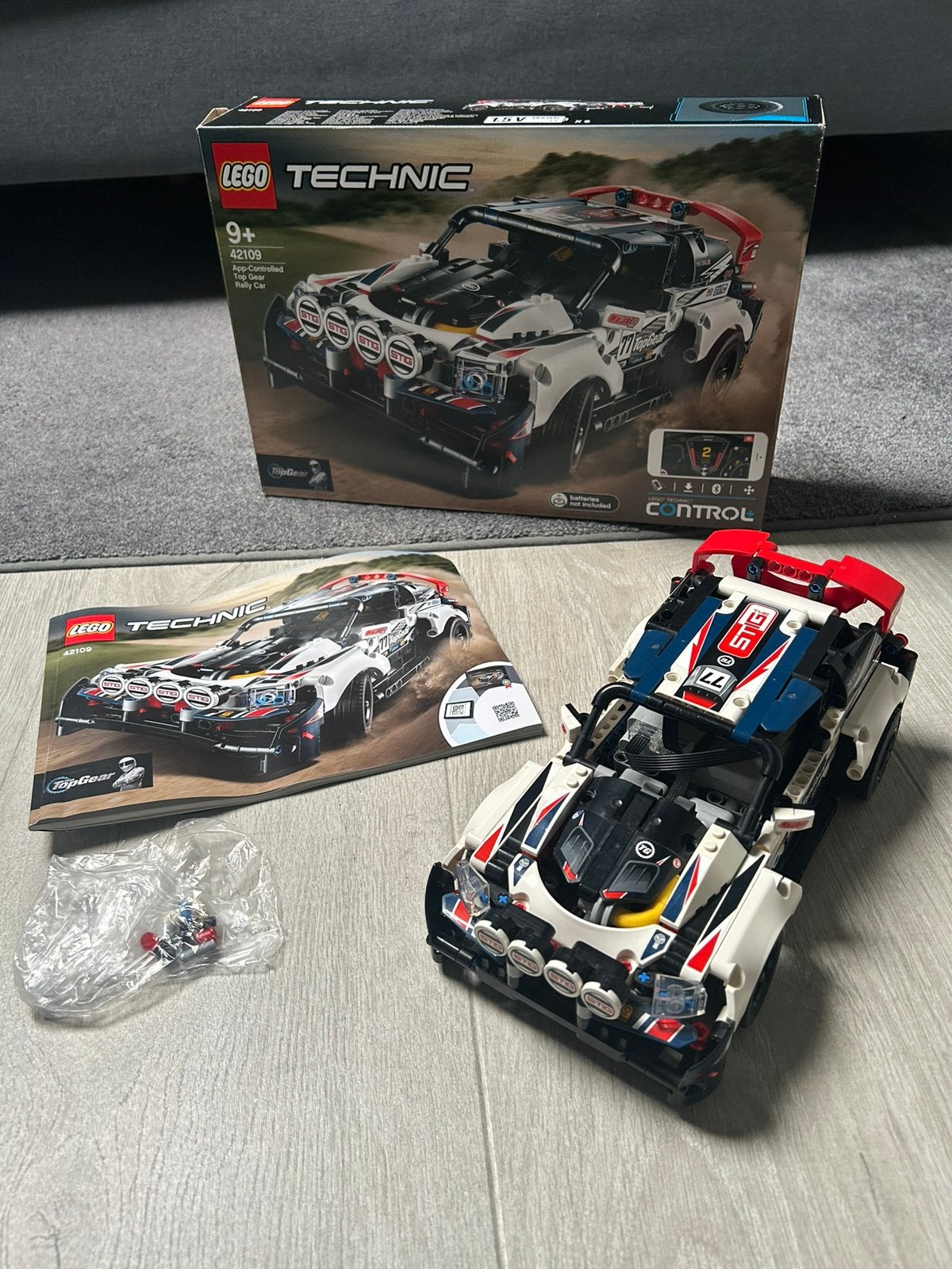 Lego 42109 top gear rally auto, Ophalen of Verzenden, Zo goed als nieuw