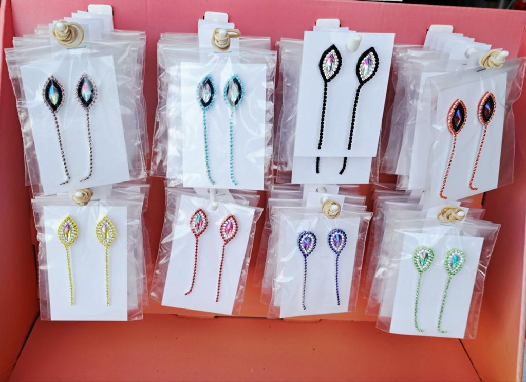 Prachtige druppels oorbellen en visje Oorbellen., Sieraden, Tassen en Uiterlijk, Ophalen of Verzenden, Nieuw, Overige kleuren