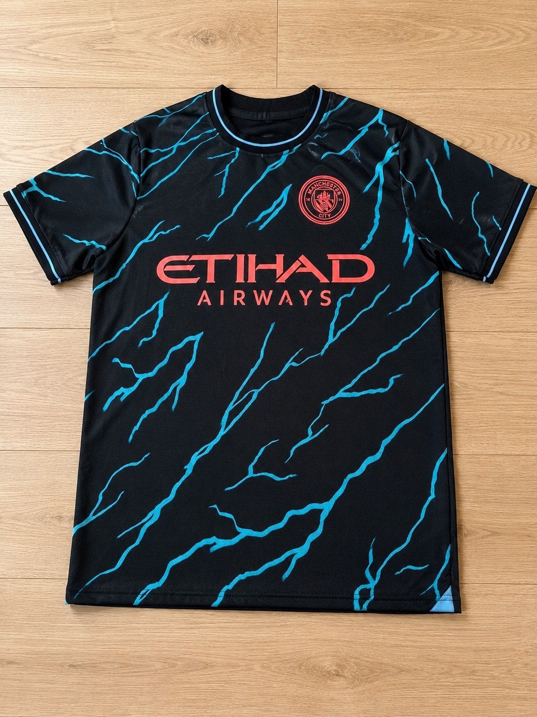 Manchester City Zwart/Blauw Voetbalshirt – Maat S, Maat S, Ophalen of Verzenden, Zo goed als nieuw, Shirt
