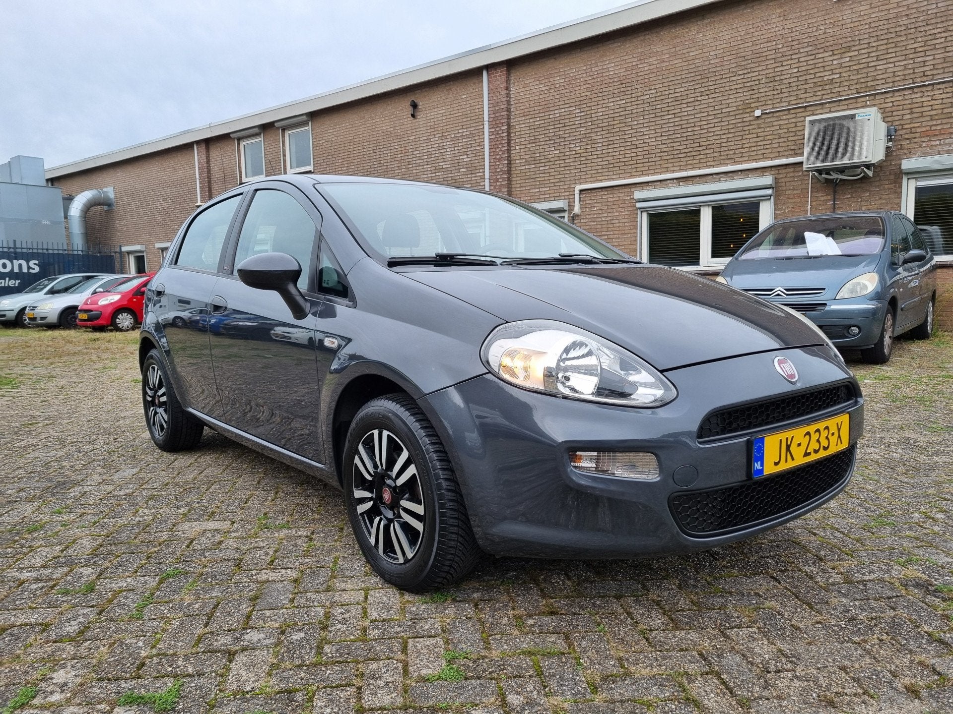 Fiat Punto Evo 1.2 Street ✅NETTE AUTO ✅5-DEURS, Voorwielaandrijving, 1005 kg, Stof, 4 cilinders