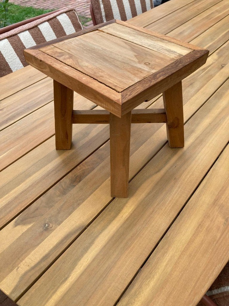 Mooie houten plantenkruk, Ophalen, Zo goed als nieuw, Hout