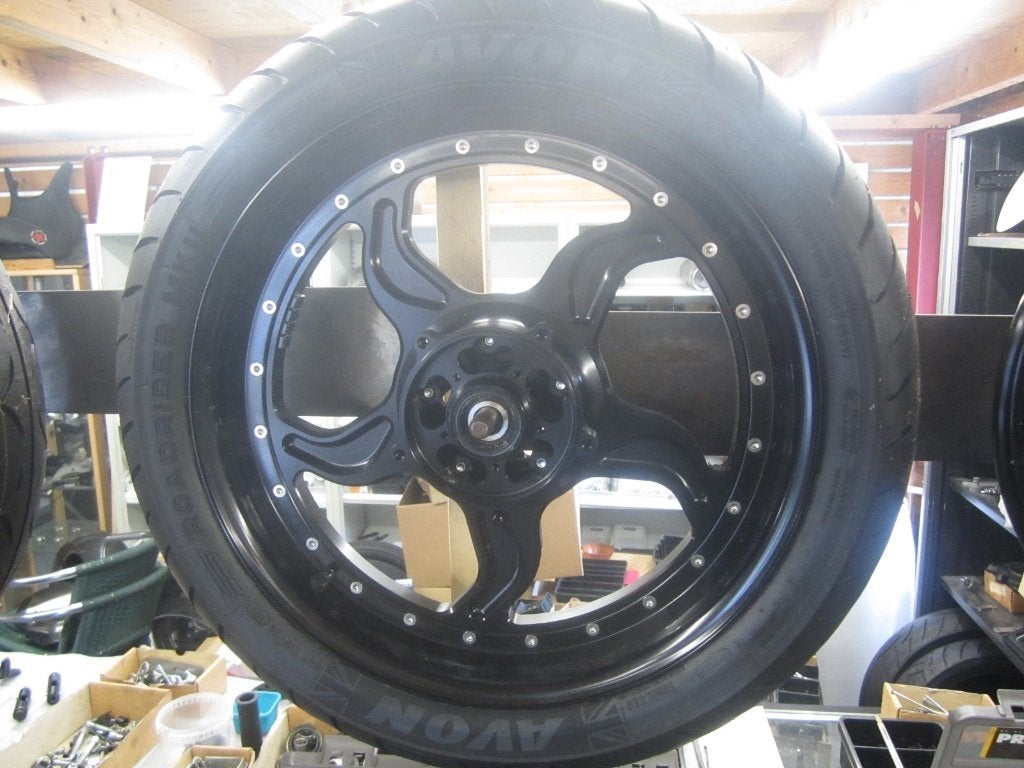 Verbreed achterwiel 240 voor v-max 1700, Ophalen of Verzenden, Nieuw