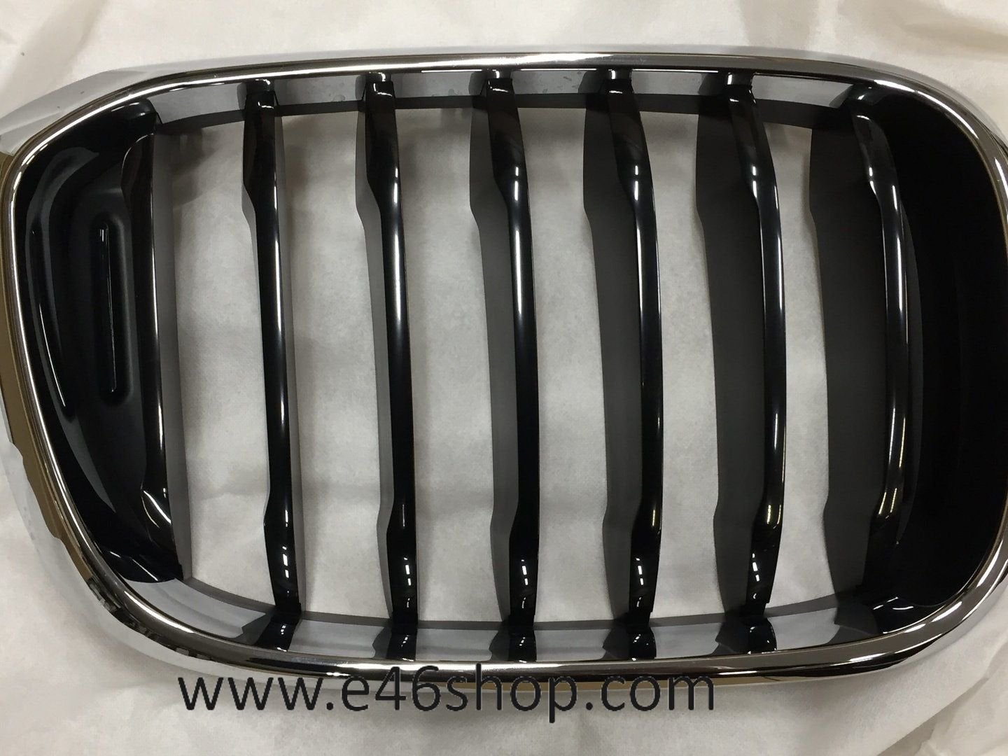 GRILL NIEREN BMW X3 G01 X4 G02 OE 51137440854, -, -, Nieuw, Ophalen of Verzenden