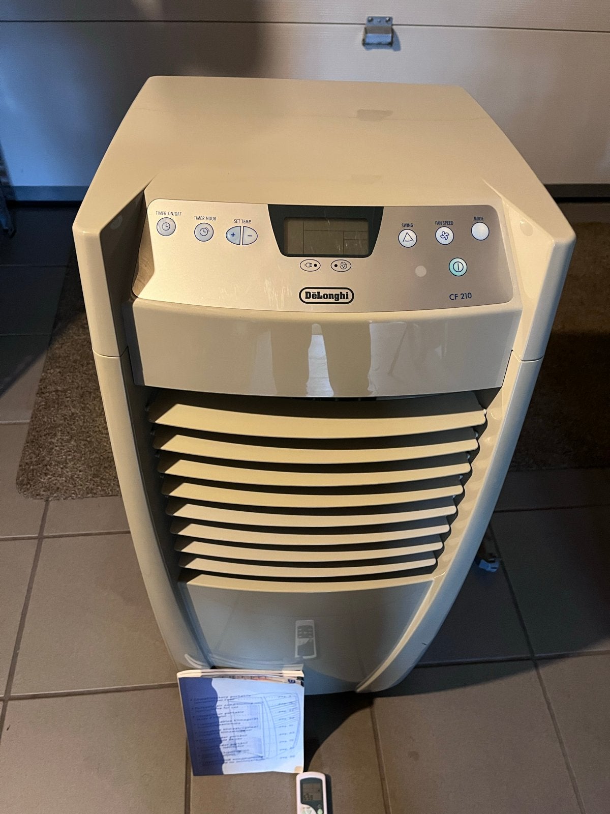 De'Longhi CF210 Mobiele Airco - Krachtige Koeling, Ophalen, Gebruikt, Minder dan 60 m³, 3 snelheden of meer