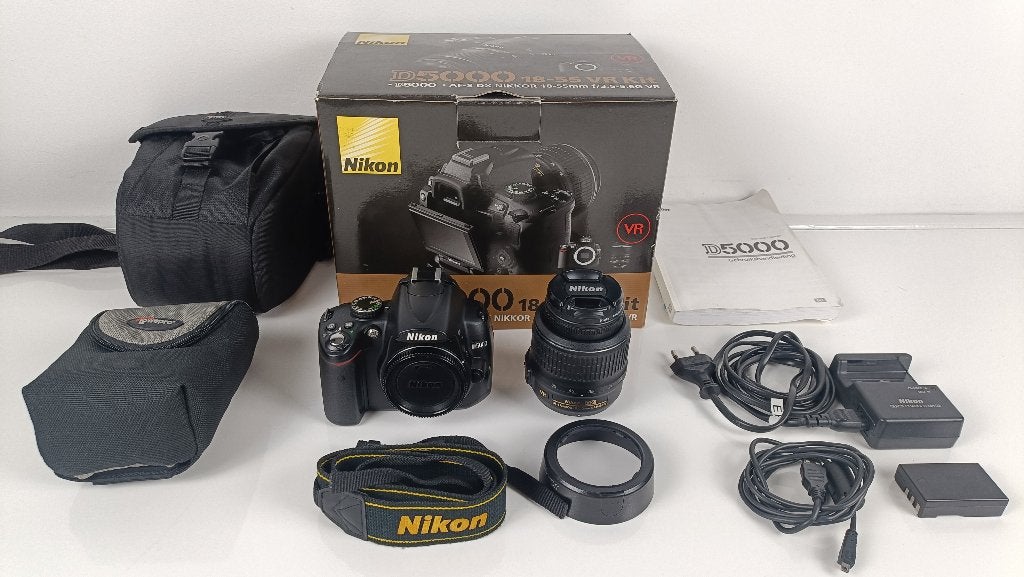 Nikon D5000 18-55 VR Kit compleet, Geheugenkaart, Gebruikt, Spiegelreflex, Handmatige focus
