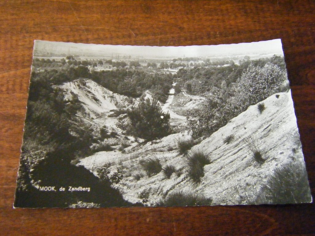 M38 - Mook - De Zandberg - Mooi/Oud, Ophalen of Verzenden, Gelderland