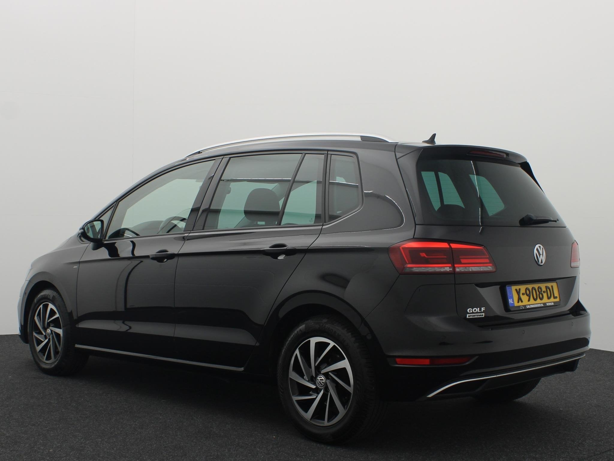 Volkswagen Golf Sportsvan 1.0 TSI Join AUTOMAAT / NAVI / CAR, Auto's, Dealer onderhouden, Stof, Gebruikt, 116 pk