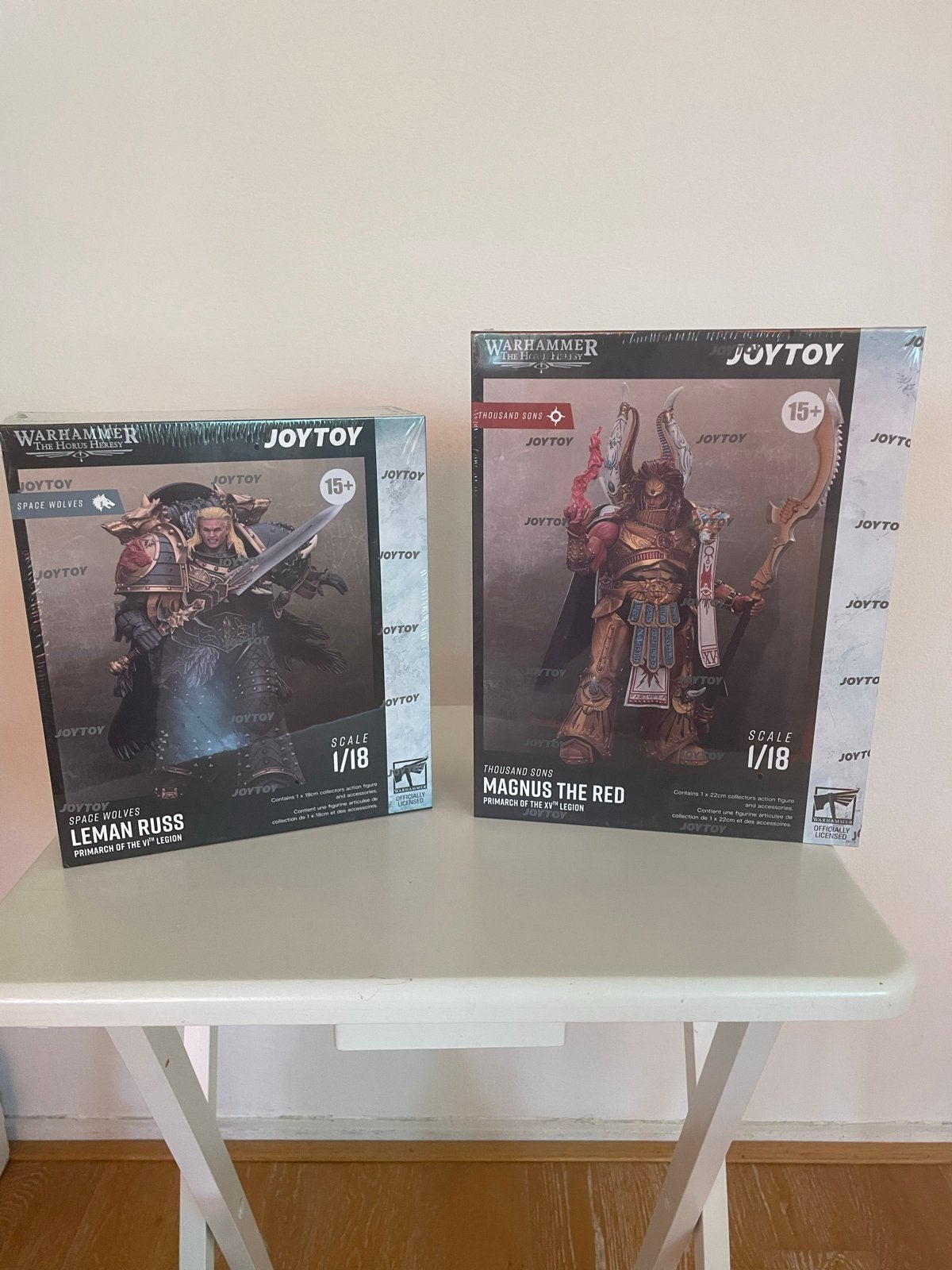 JoyToy Warhammer 40K Leman Russ & Magnus the Red Figuren