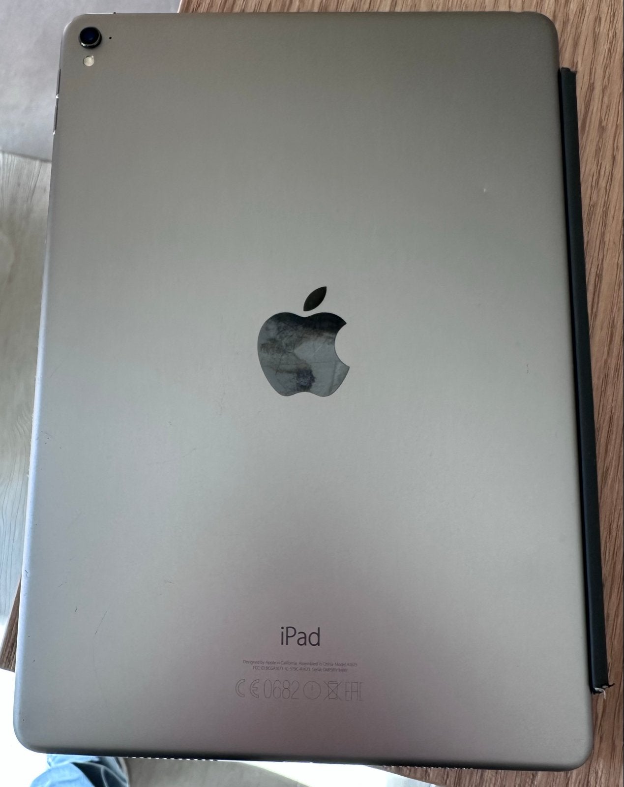 Foto 2 van iPad Pro 2016 128GB - helemaal goed werkend