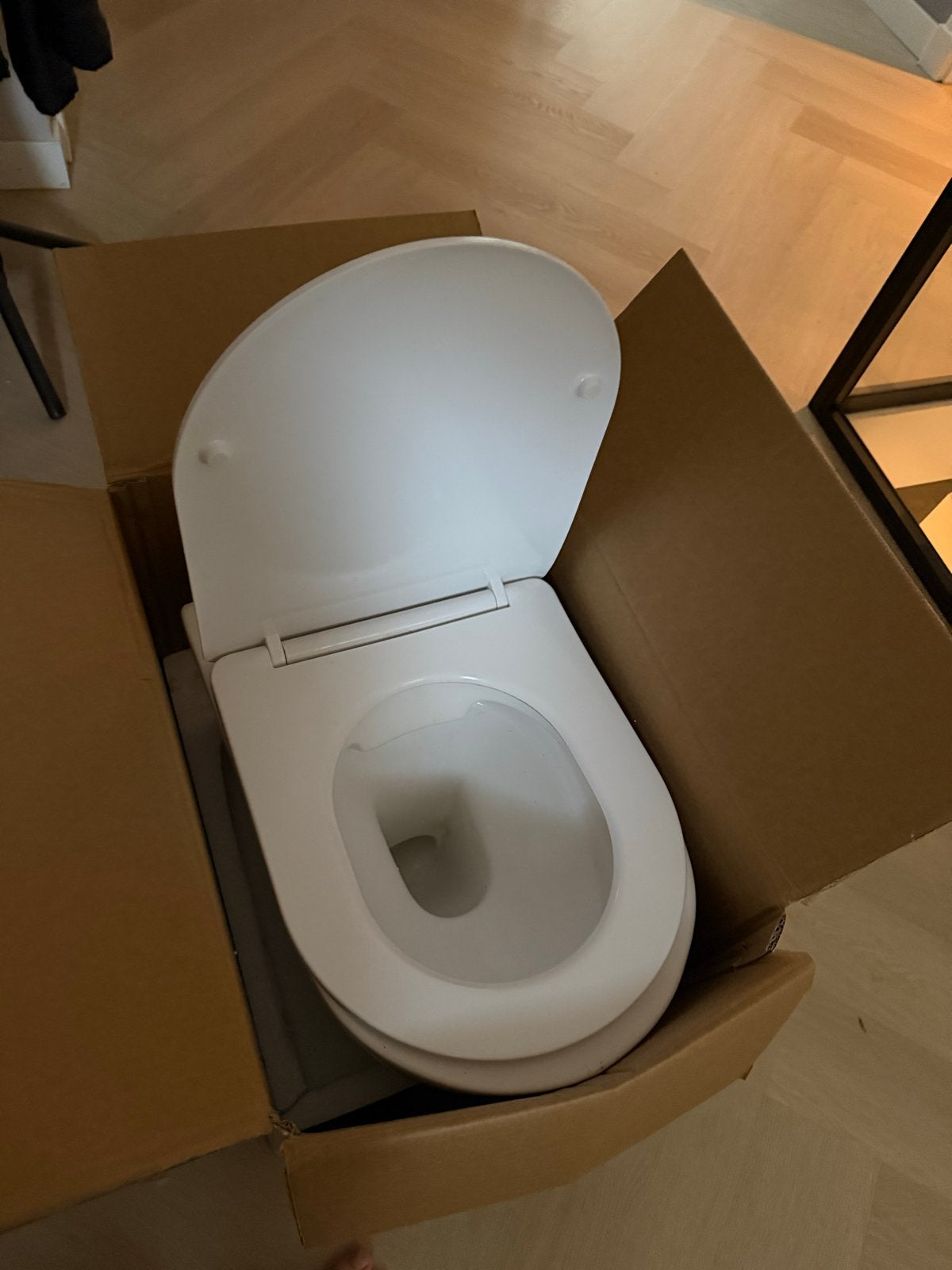 Saniclear Jama Compact Rimfree Toilet, Ophalen, Nieuw, Toilet