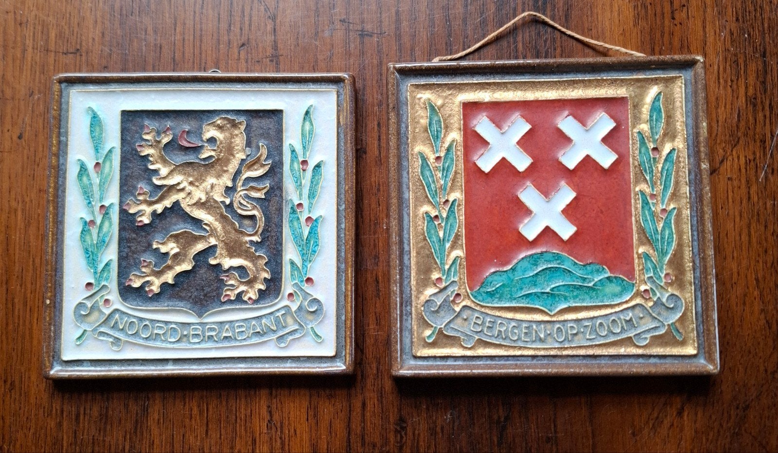 2 Cloisonnè tegels, Delft Porceleyne fles, Antiek en Kunst, Ophalen of Verzenden