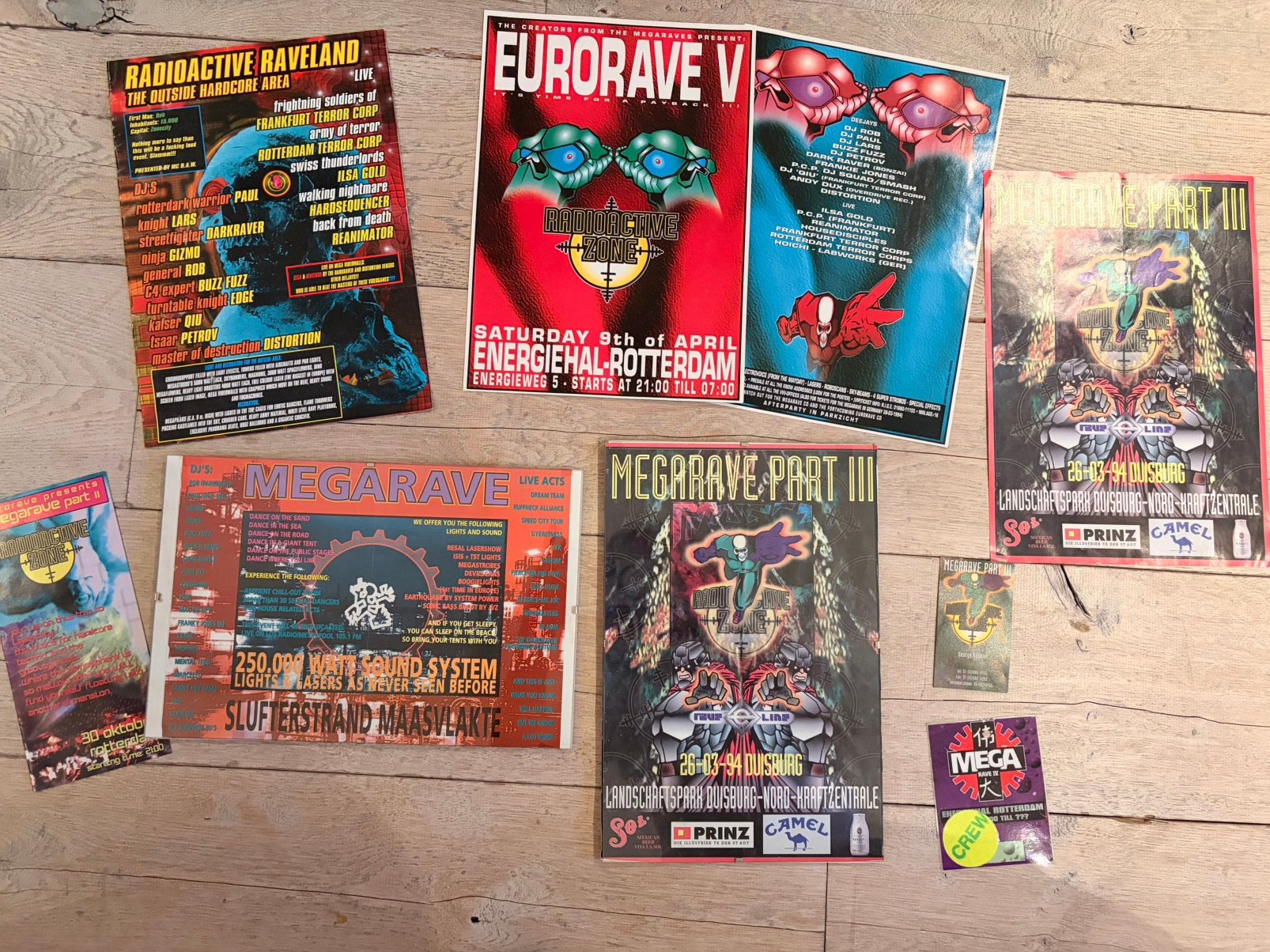 A4 posters megarave, eurowave, raveland, Verzamelen, Ophalen of Verzenden, Gebruikt, A4 of kleiner, Muziek