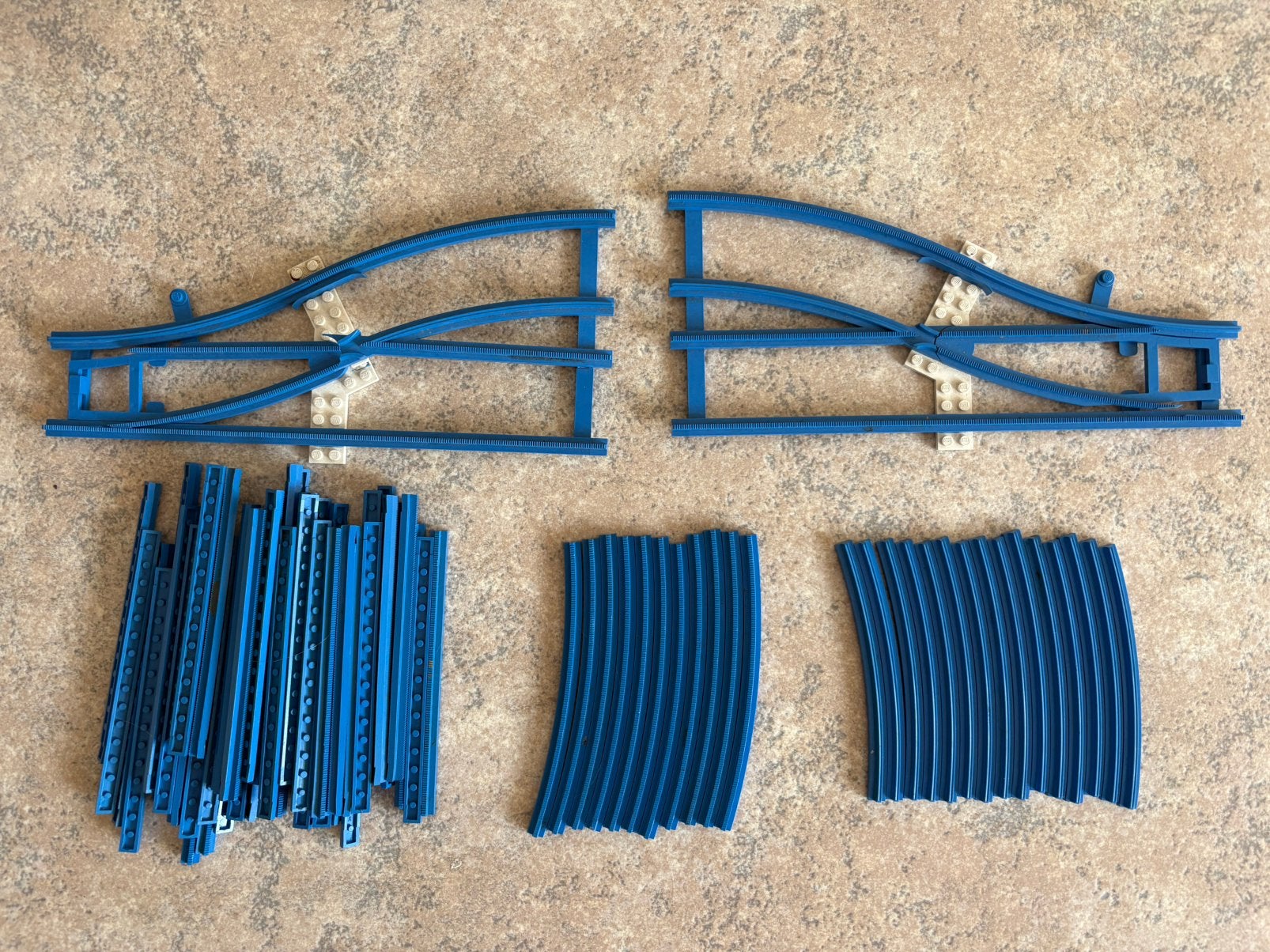 Vintage LEGO blauwe treinrails 4,5V – 77 stuks + 2 wissels, Kinderen en Baby's, Ophalen of Verzenden, Gebruikt, Lego