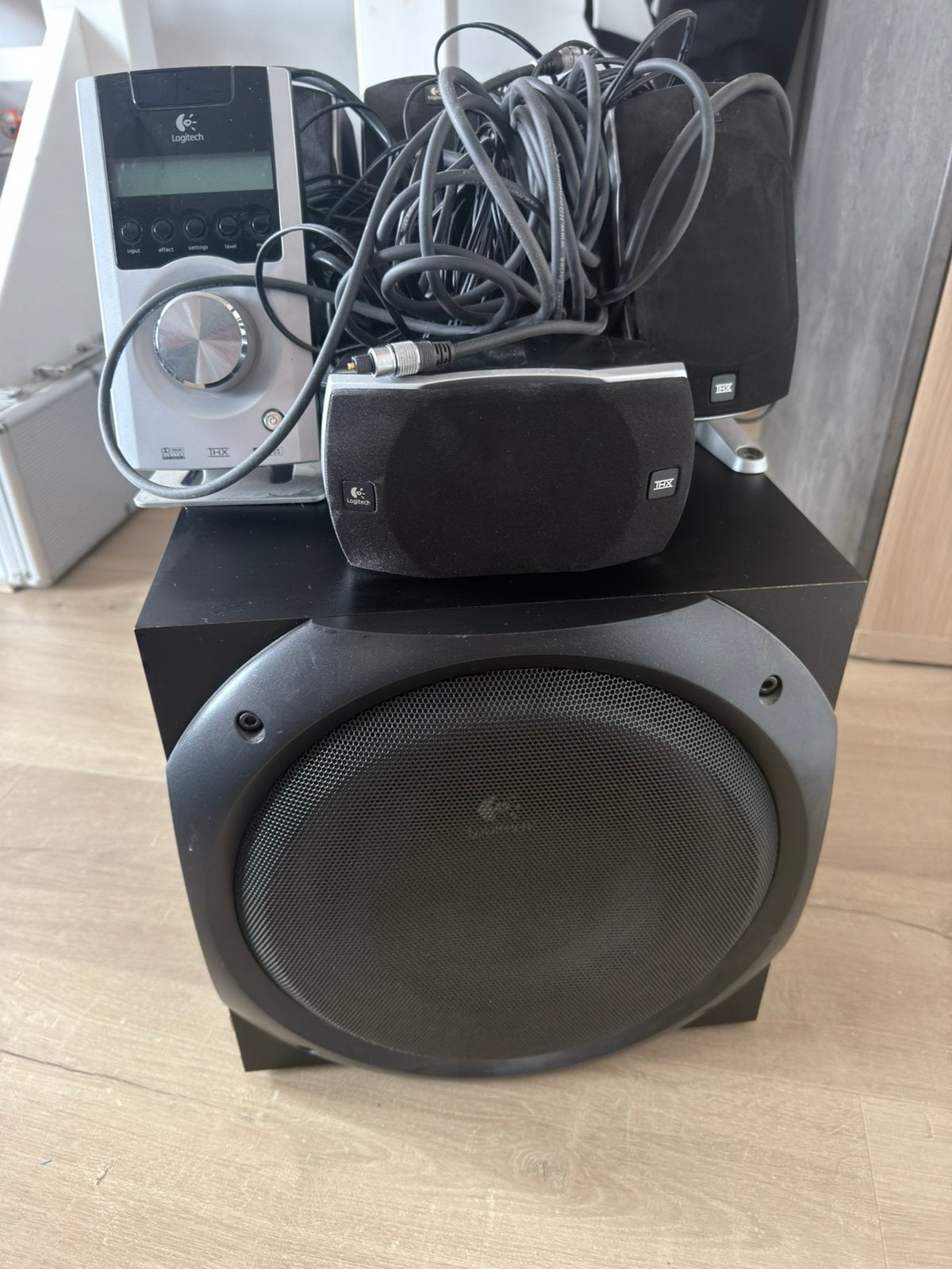 Logitech Z-5500 Surround Speaker Set – Legendarisch Geluid