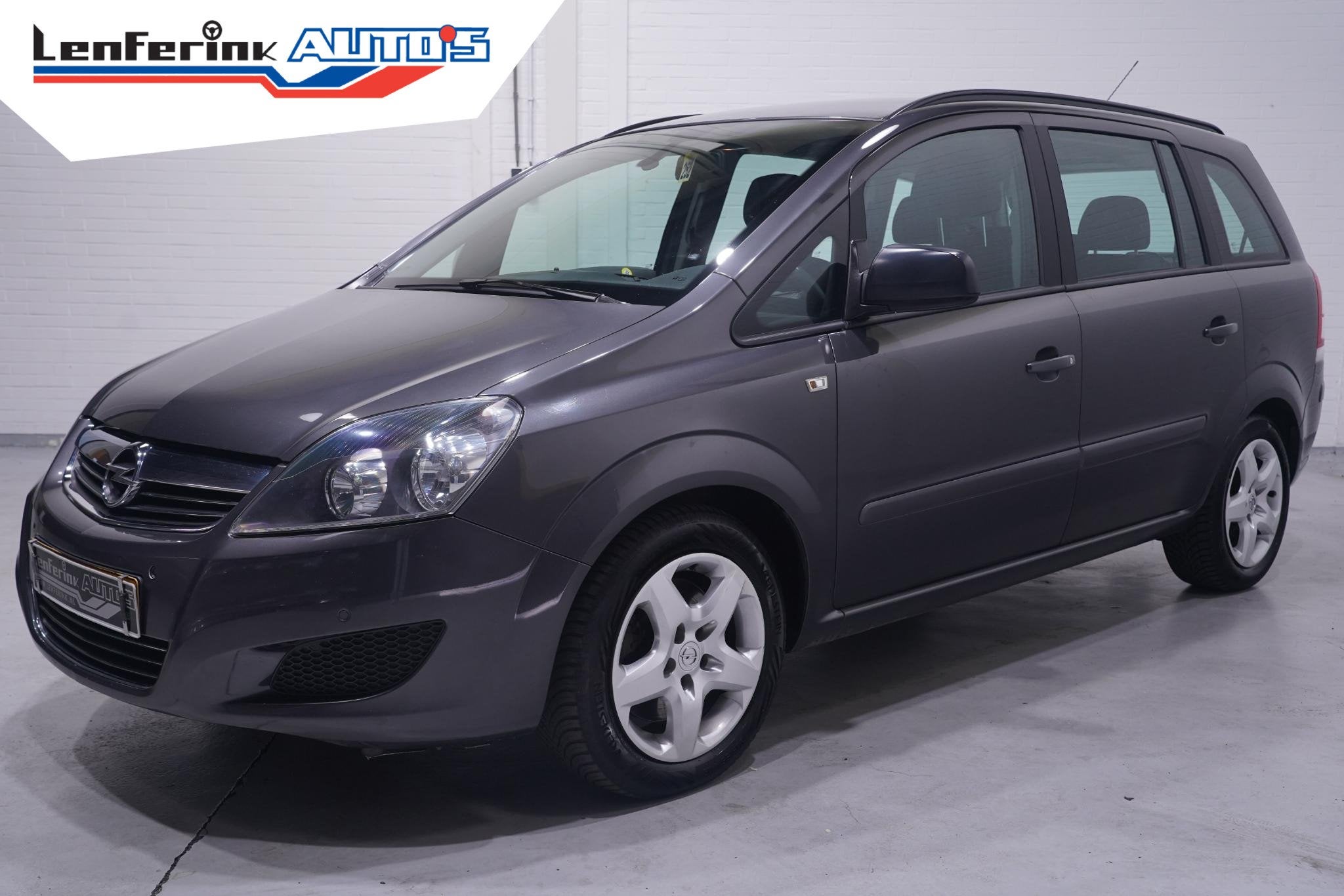 Opel Zafira 1.7 CDTi Selection 7-persoons PDC v+a stuurbedie, Auto's, Voorwielaandrijving, Euro 5, Stof, Gebruikt