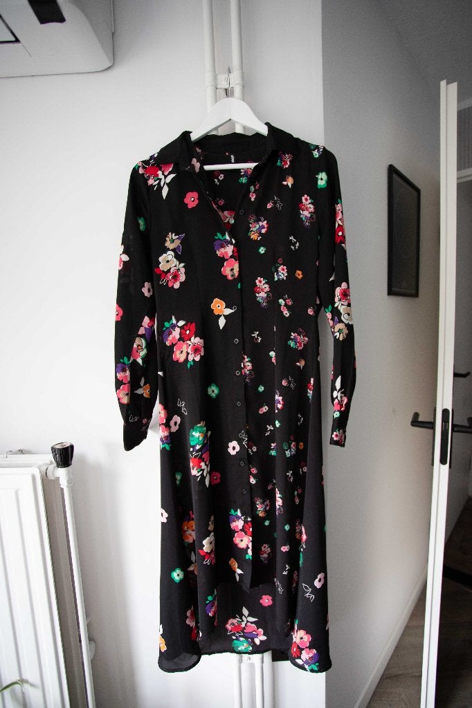 Zwarte jurk met bloemenpatroon Eksept maat S, Kleding | Dames, Meerkleurig, Ophalen of Verzenden, Zo goed als nieuw, Eksept