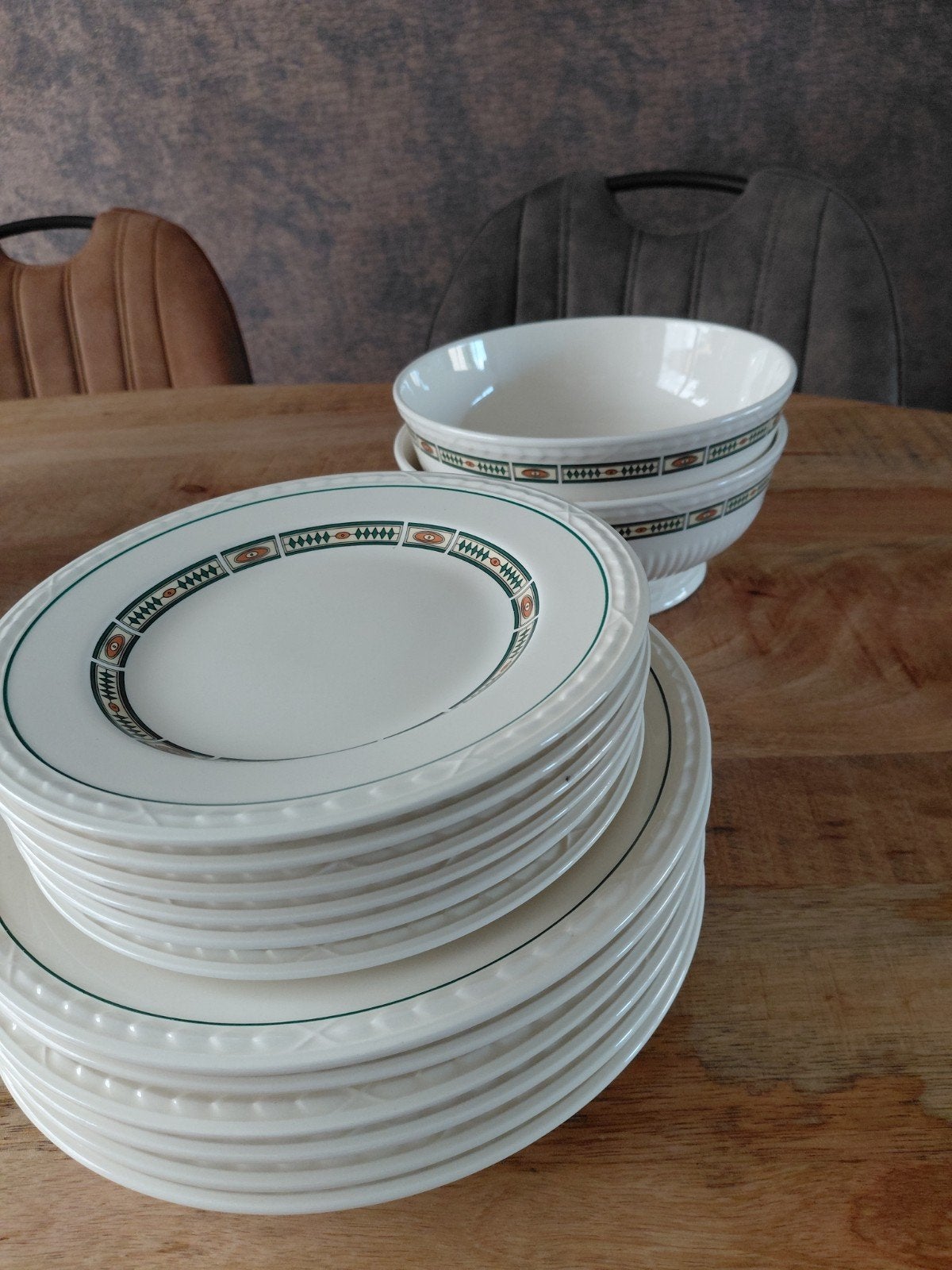 Servies Royal Creamware: 6 ontbijt, 6 dinerborden, 2 sc, Huis en Inrichting, Ophalen, Zo goed als nieuw, Bord(en), Overige stijlen