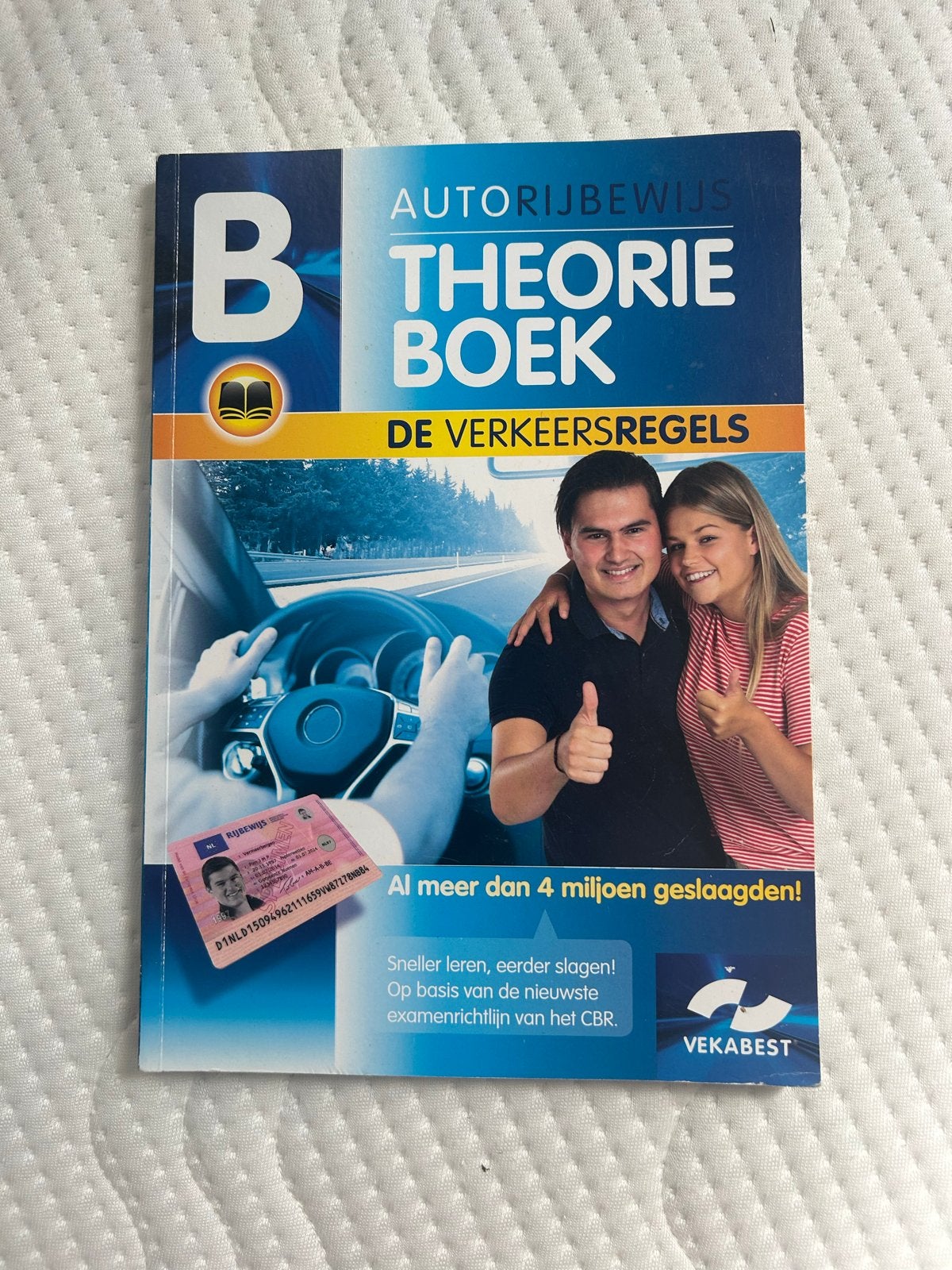 Autorijbewijs B Theorieboek - De Verkeersregels, Boeken, Ophalen of Verzenden, Zo goed als nieuw, Overige niveaus