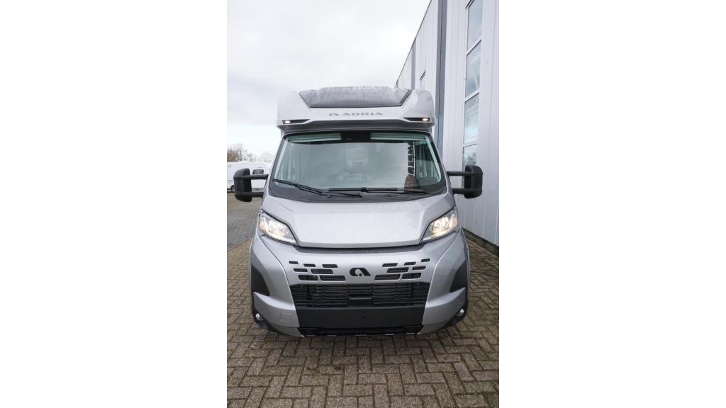 Adria Coral Supreme 670 DL 180pk/aut./4400kg, Caravans en Kamperen, Campers, Automaat, Fiat, Bedrijf, Diesel