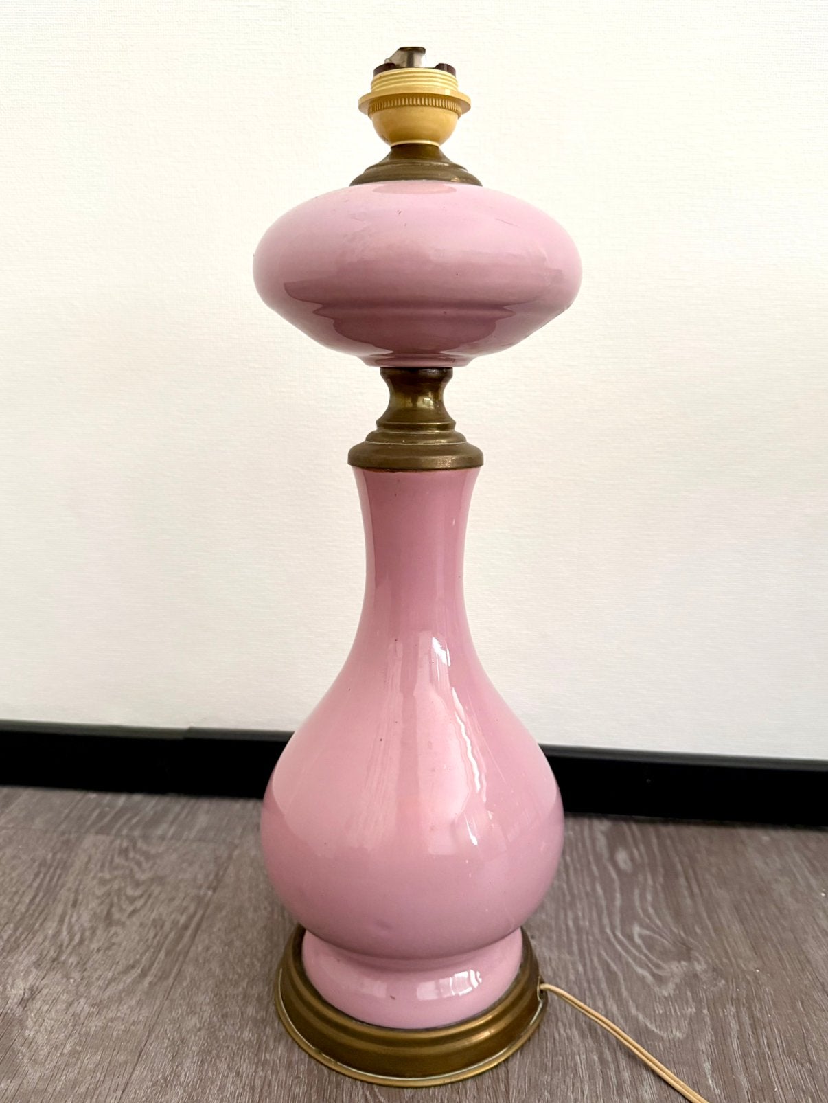 vintage roze opaline tafellamp met messing accenten, Ophalen of Verzenden