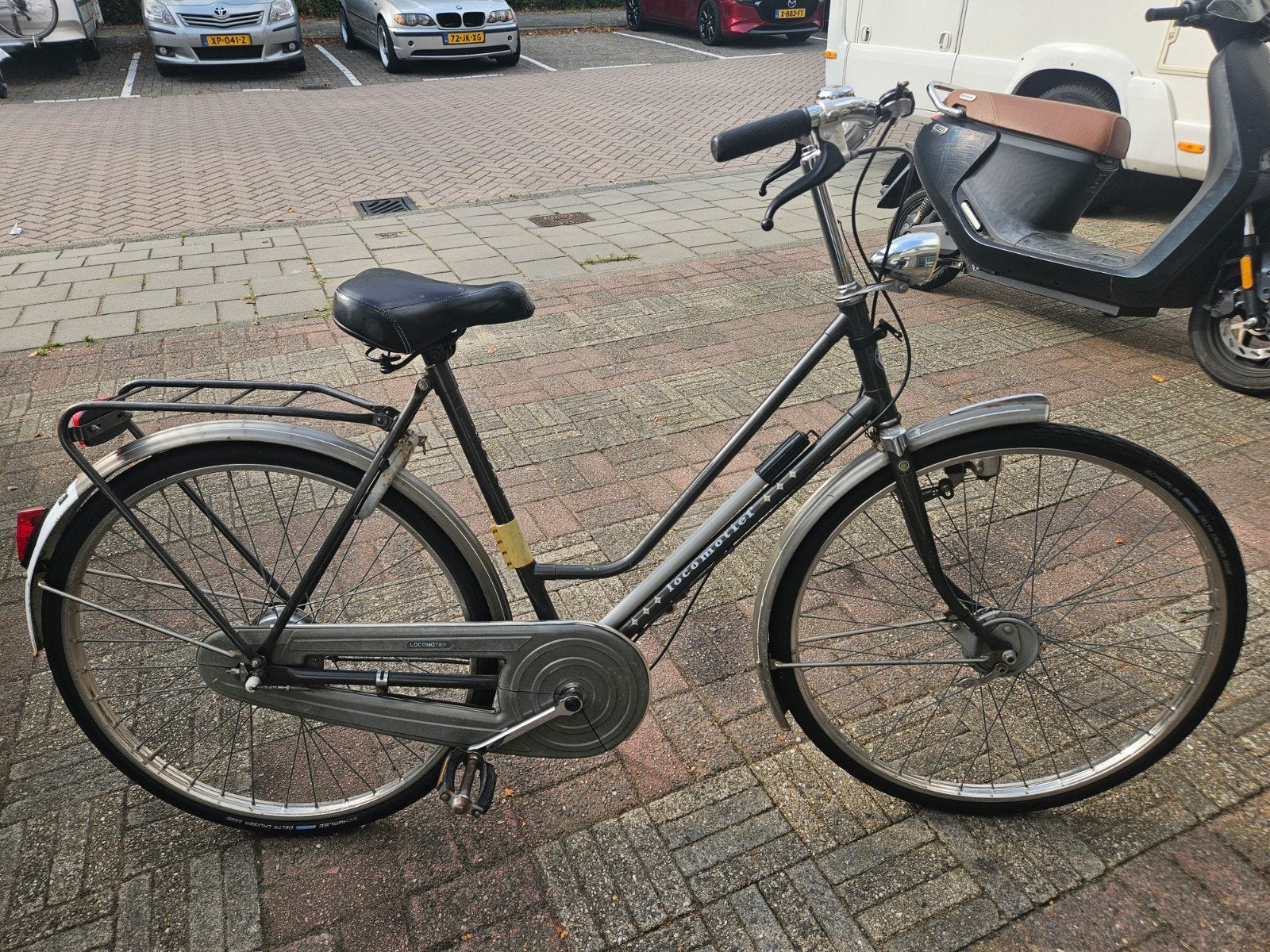 locomotief damesfiets, Fietsen en Brommers, Versnellingen, Trommelrem, Ophalen, Overige merken