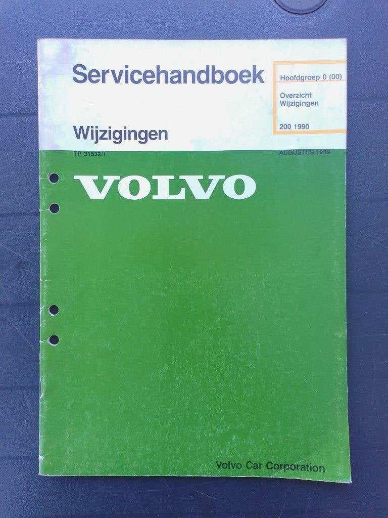 Volvo 240 244 dealer werkplaatsboek Wijzigingen 1990, Boeken, Auto's | Boeken, Verzenden, Gelezen, Volvo