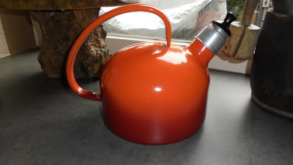 oranjegevlamd emaille fluitketel, Ophalen of Verzenden