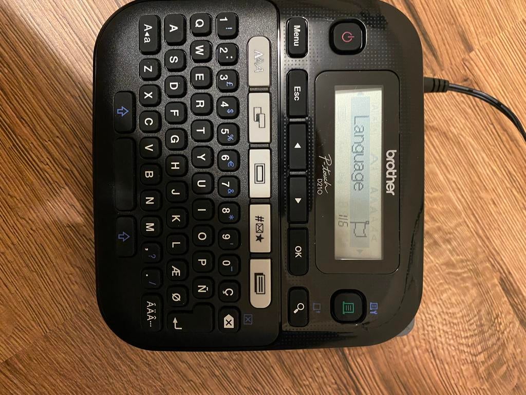 Brother Labelprinter, Ophalen of Verzenden, Gebruikt, Tape-label