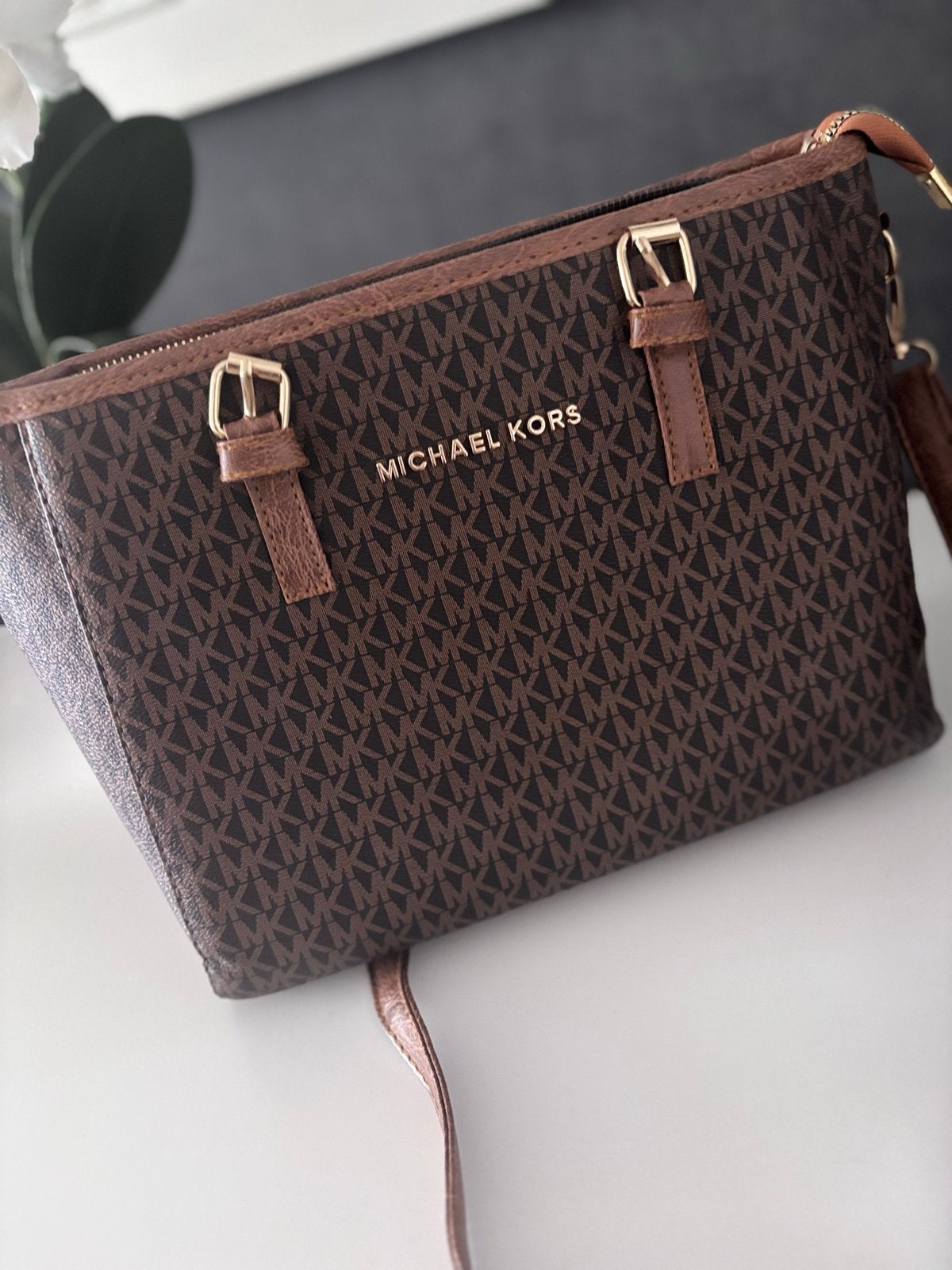 Nieuwe Michael Kors Schoudertas - Bruin Monogram, Ophalen of Verzenden, Nieuw, Bruin, Schoudertasje