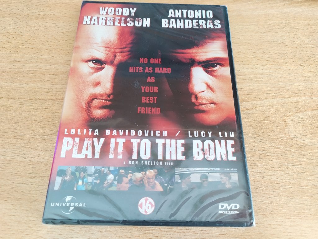 Play it to the bone, Vanaf 16 jaar, Ophalen of Verzenden, Zo goed als nieuw, Actiethriller