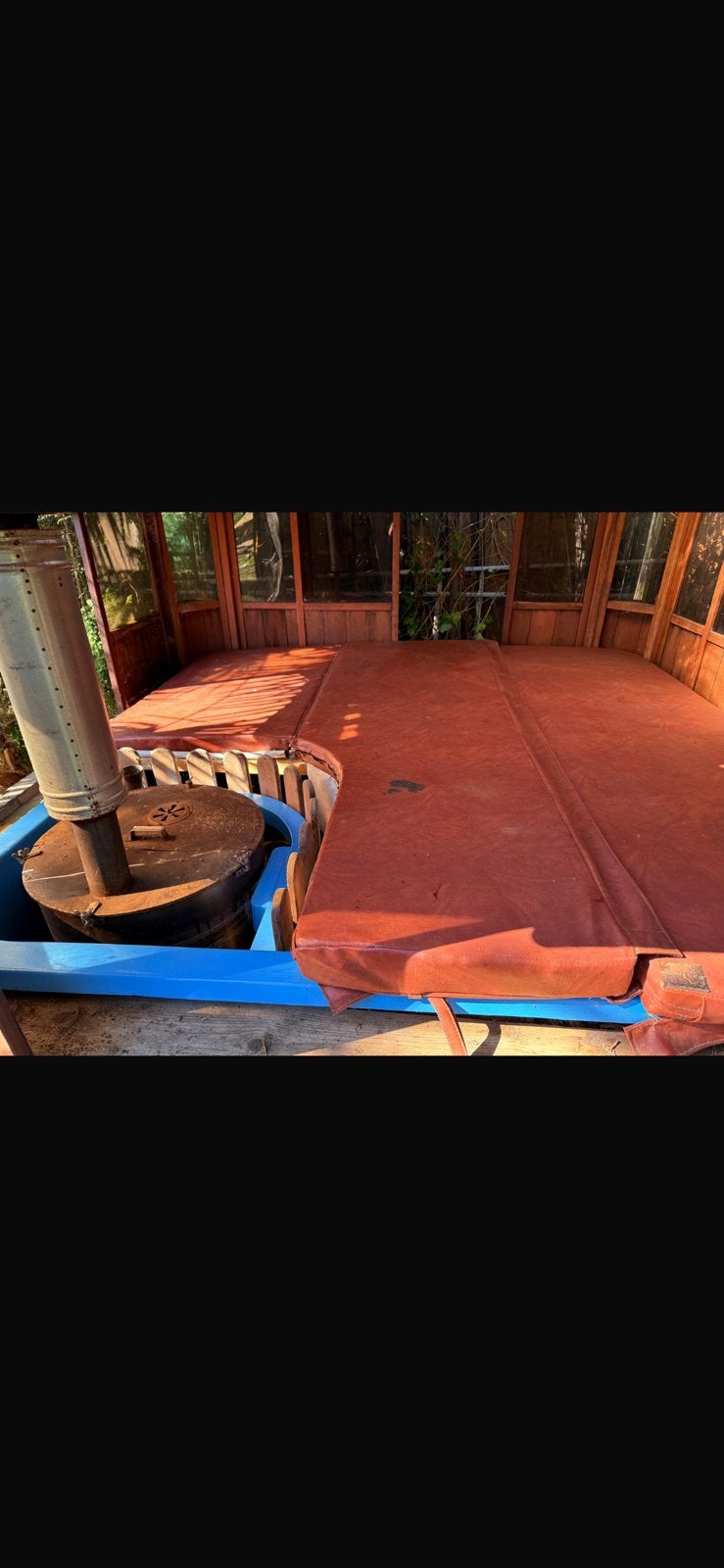 Hot tub met hout gestookte kachel, Tuin en Terras, Ophalen of Verzenden, Gebruikt, Filter, Vast