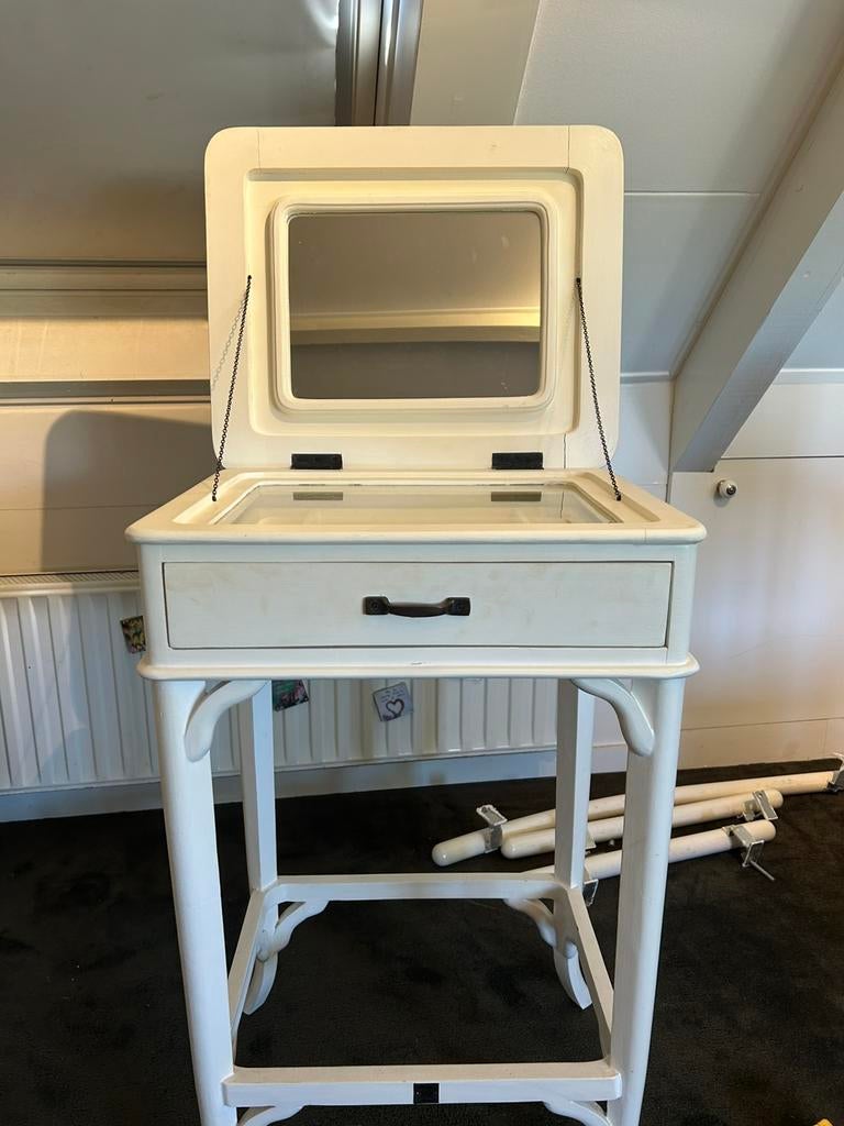 Riviera masion kaptafel, Ophalen, Gebruikt