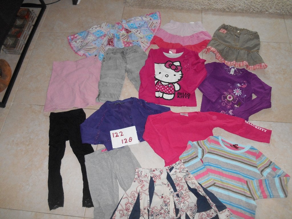 Pakket truien broeken winterkleding meisje 122/128, Kinderen en Baby's, Kinderkleding | Maat 122, Ophalen of Verzenden, Zo goed als nieuw
