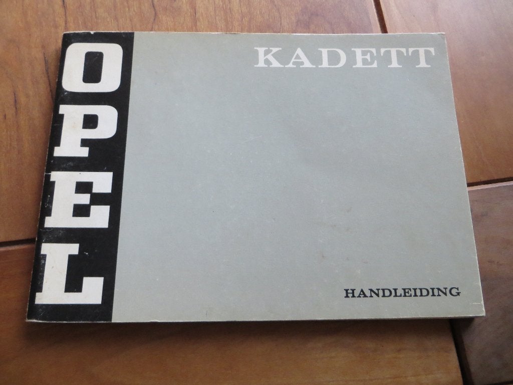 Instructieboek Opel Kadett + Caravan +Coupe +Rallye 1971, Ophalen of Verzenden