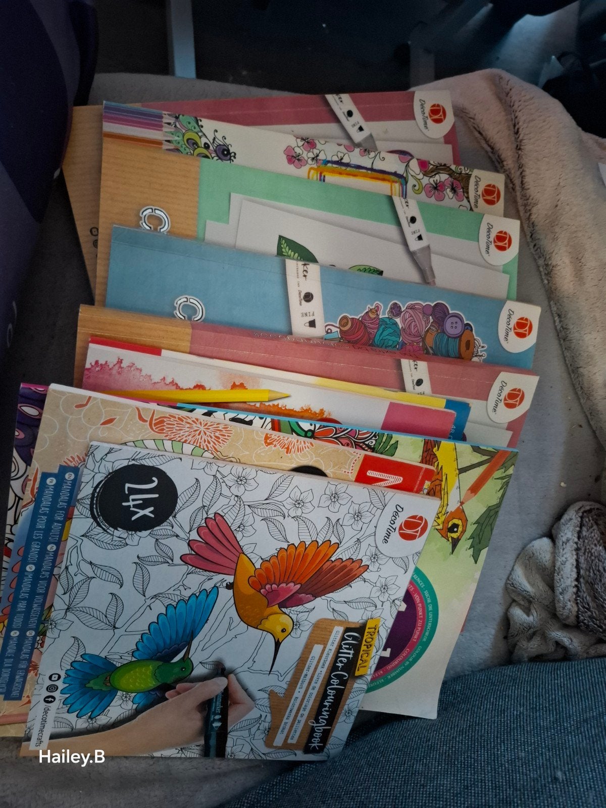 10 kleurboeken, Ophalen