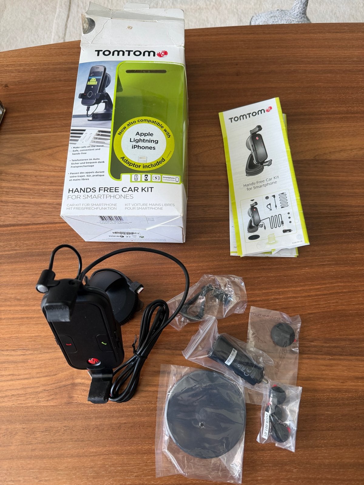 TomTom Handsfree Carkit voor Smartphones (incl. iPhone adapt, Ophalen, Zo goed als nieuw