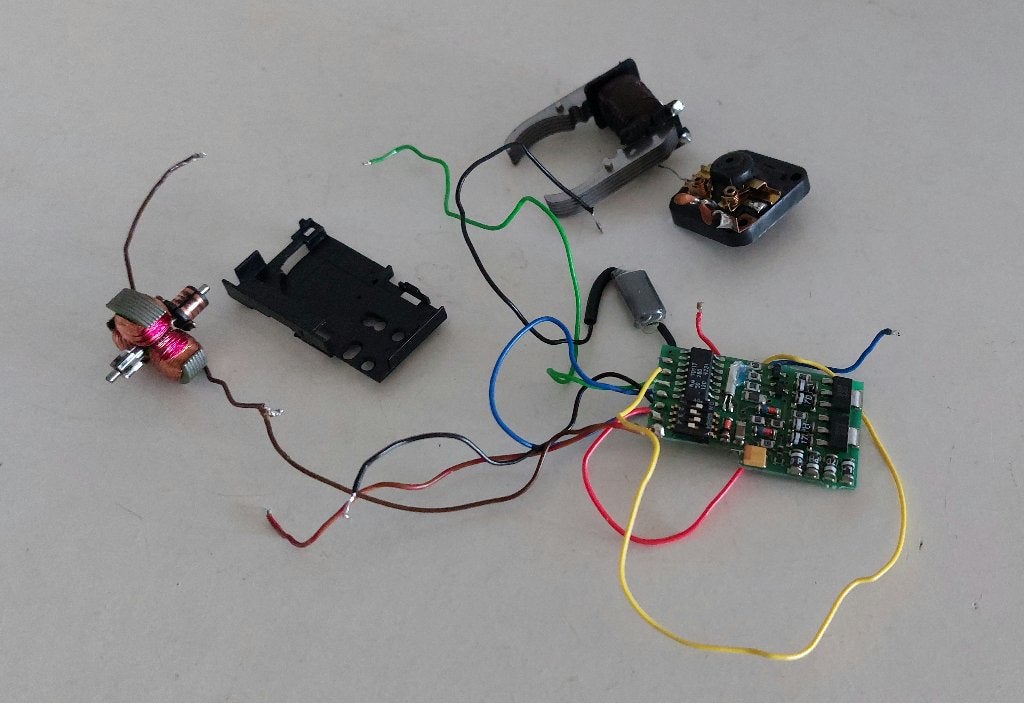 Marklin Delta Decoder plus motor onderdelen, Ophalen of Verzenden, Märklin, Transformator of Voeding, Wisselstroom