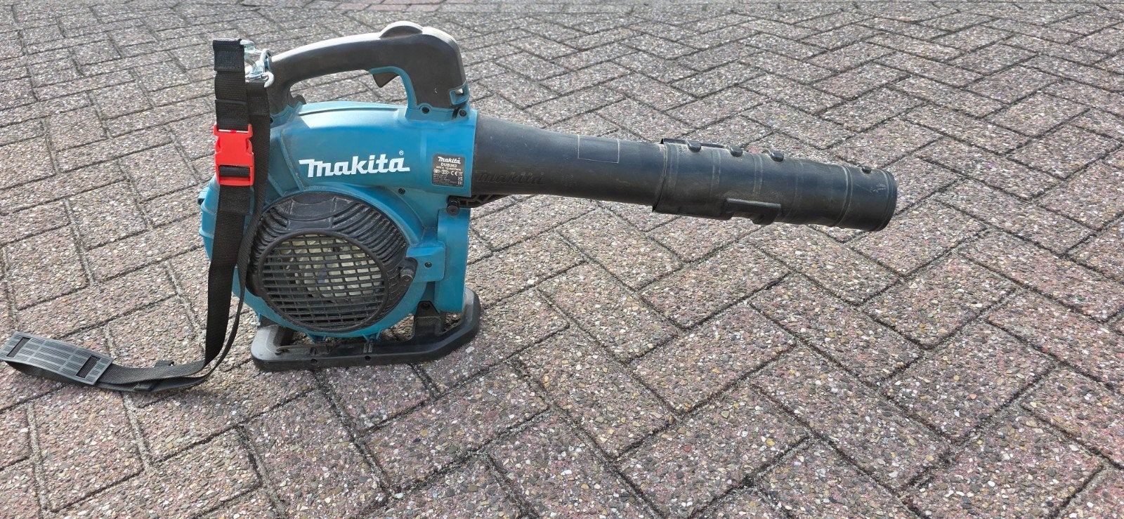 Makita bladblazer/zuiger DUB363 met opvangzak, Ophalen, Gebruikt, Met opvangzak, Makita