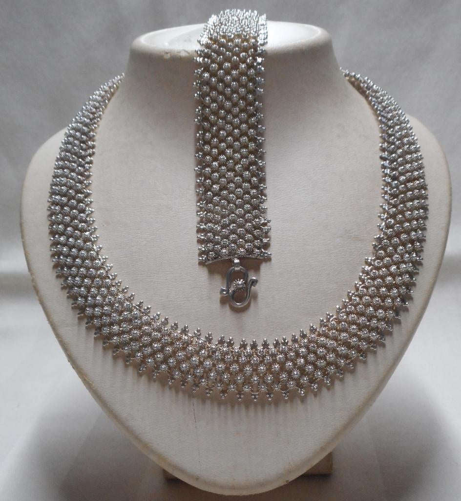 Zilveren prachtige antieke set collier + armband nr.1193
