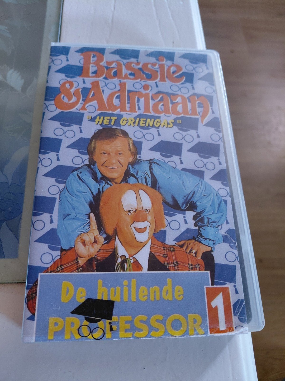 Bassie en Adriaan Huilende Professor 1 Griengas videoband, Gebruikt, Alle leeftijden, Kinderprogramma's en -films, Overige typen
