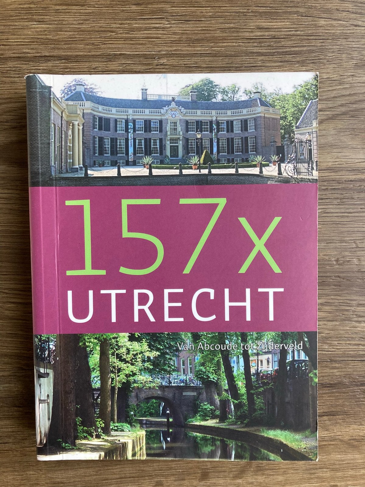 157 x Utrecht, Ophalen of Verzenden, Zo goed als nieuw