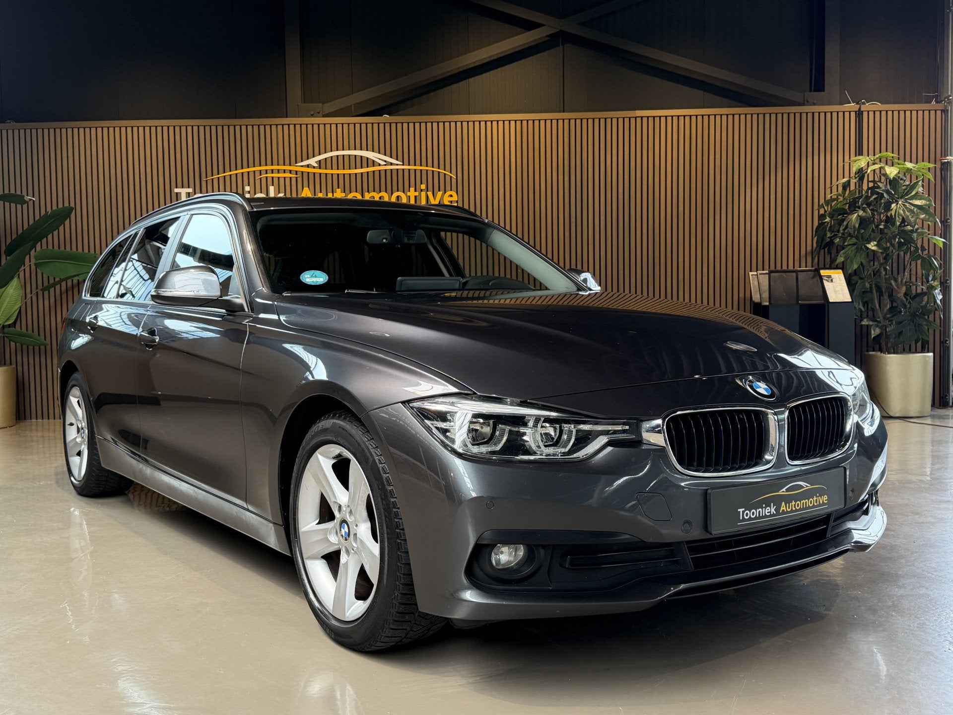 BMW 3 Serie Touring 316d Centennial High Executive cruise/cl, Auto's, 745 kg, 4 cilinders, Met garantie (alle), 116 pk