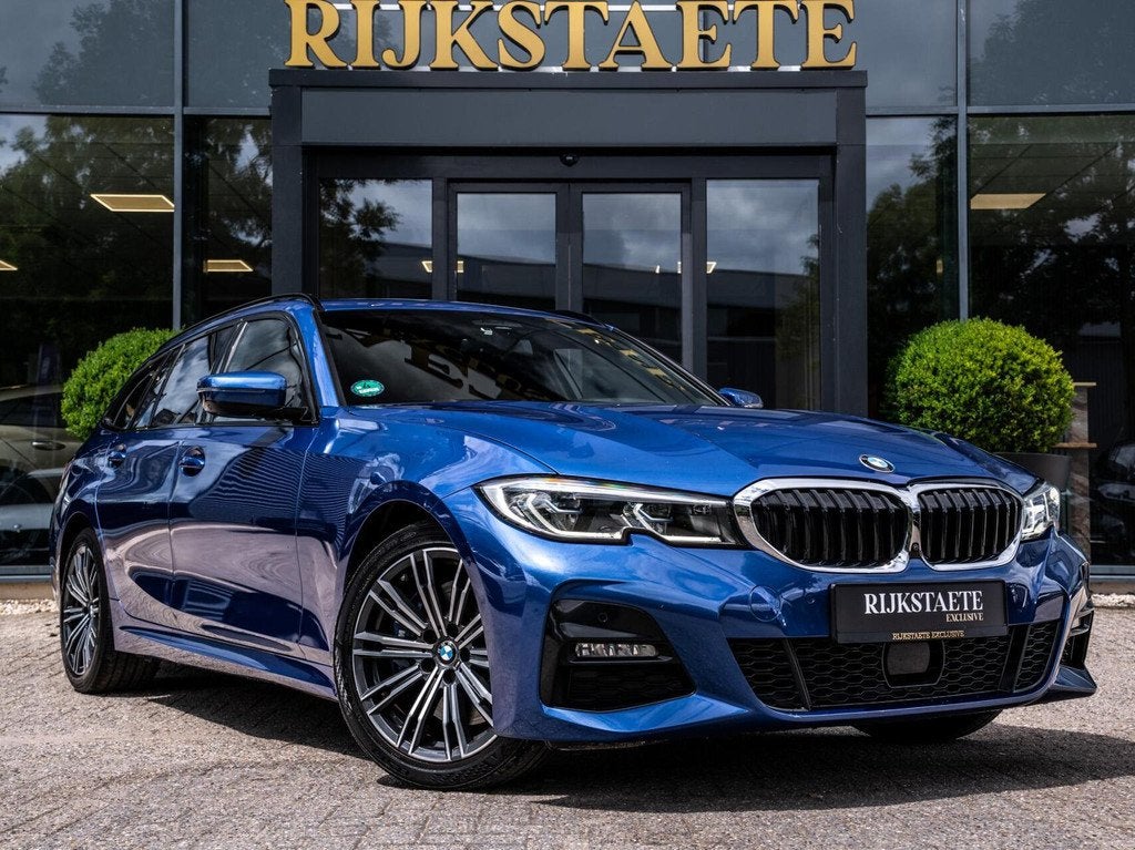 BMW 3-serie Touring 330e High Executive|H&K|HEAD-UP|360|ACC, Auto's, BMW, 1998 cc, Achterwielaandrijving, Gebruikt, Euro 6
