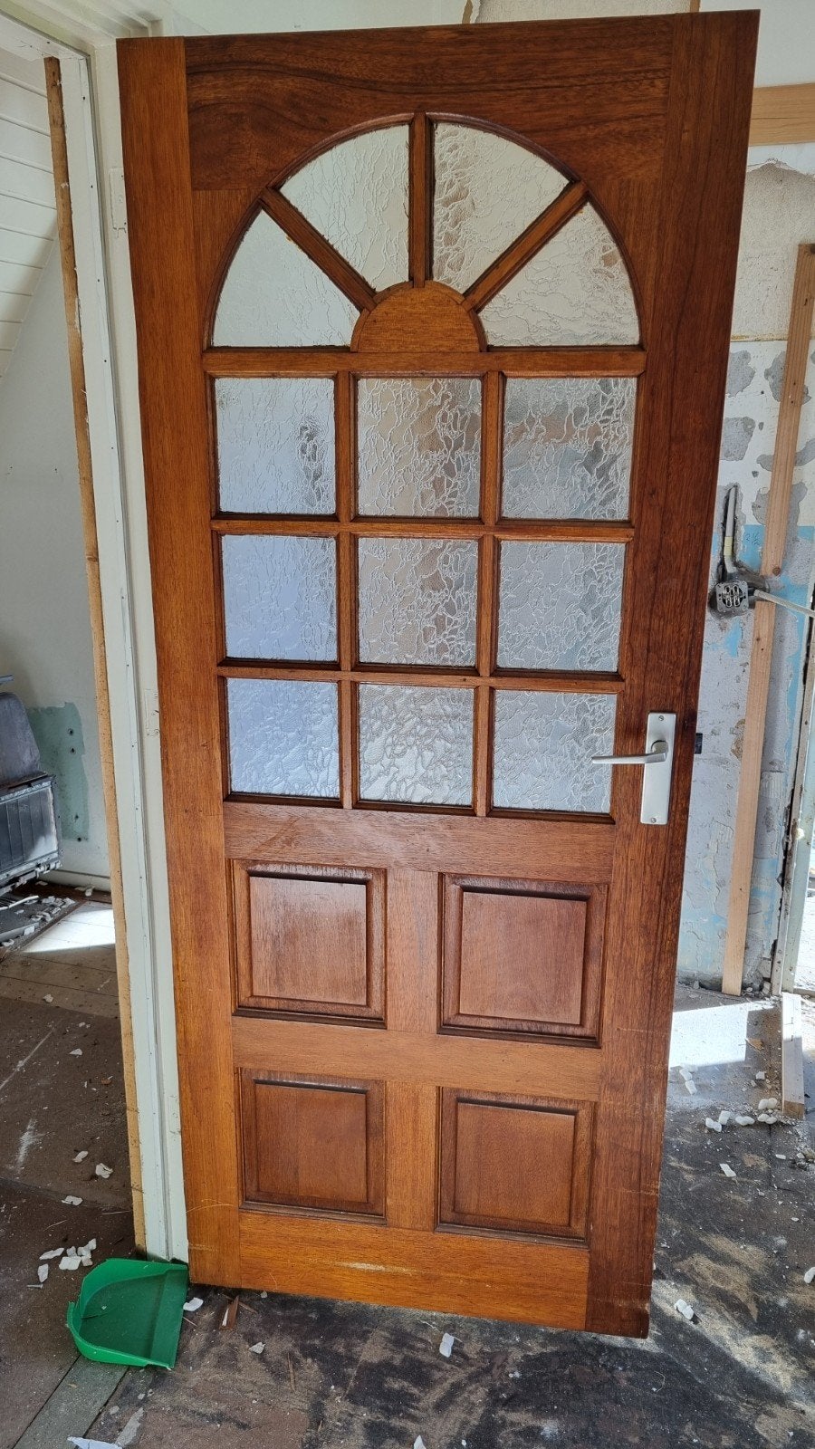 Massieve houten deur met glaspanelen, Doe-het-zelf en Verbouw, Ophalen, Gebruikt, 80 tot 100 cm, Binnendeur