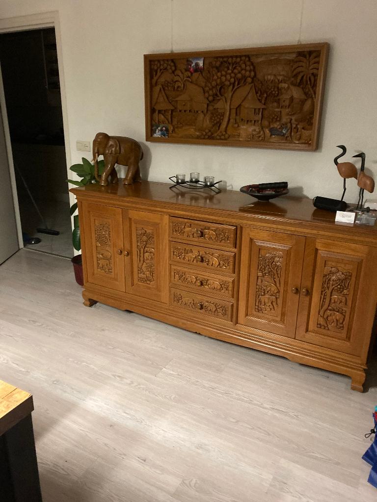 Dressoir, Ophalen, Gebruikt, Met deur(en), 150 tot 200 cm