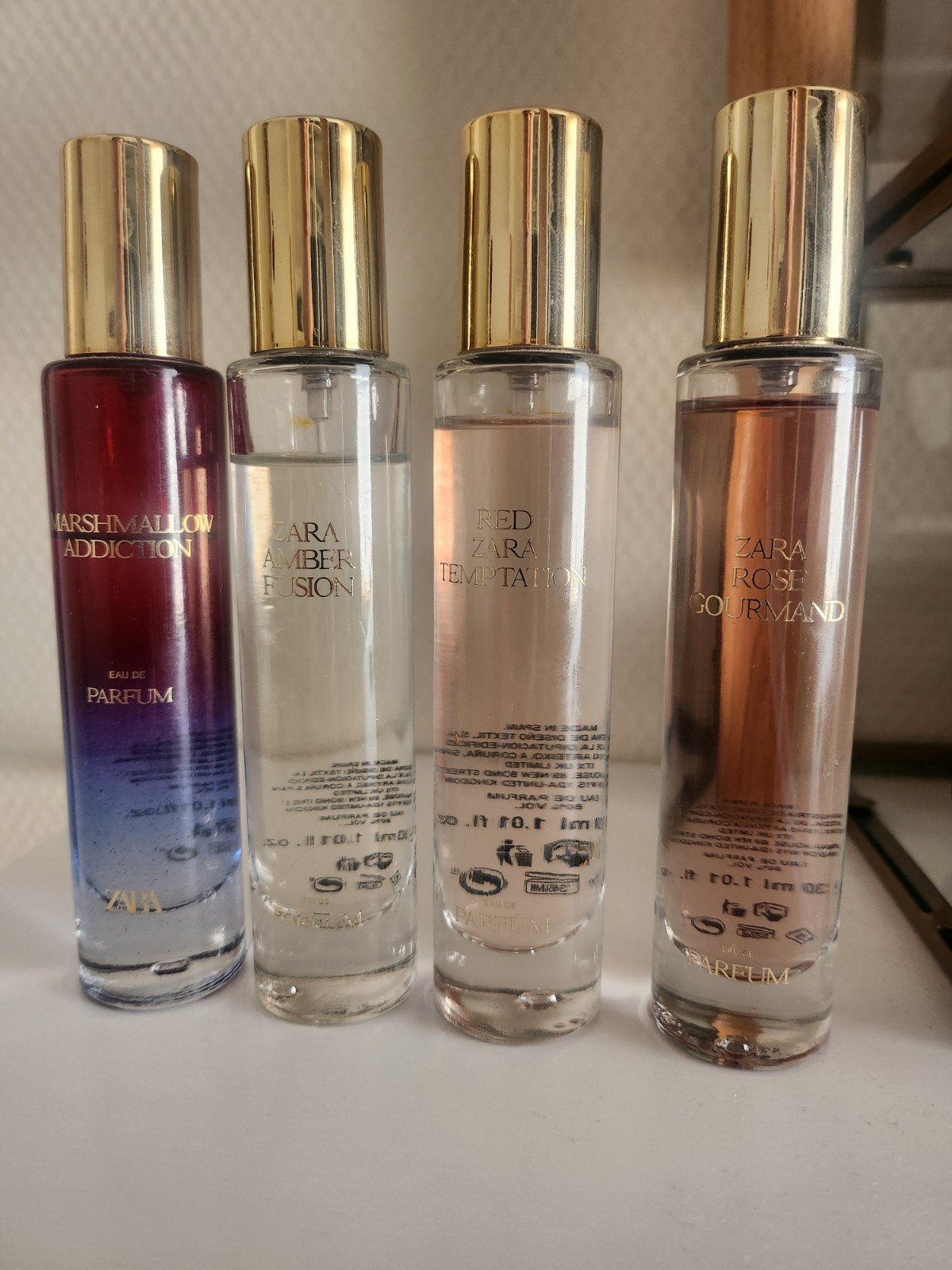 Zara parfums 4 stuks oa red temptation en amber fusion, Sieraden, Tassen en Uiterlijk, Uiterlijk | Parfum, Ophalen of Verzenden
